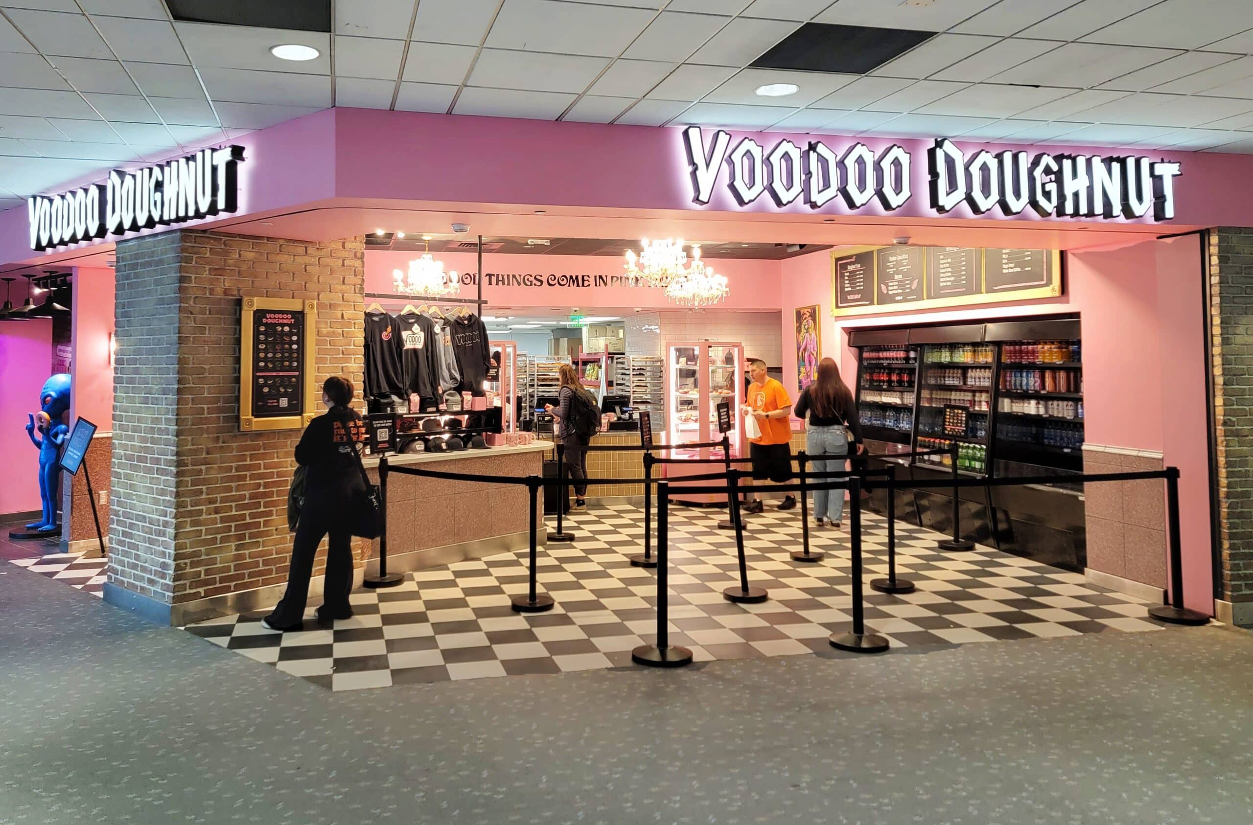 Picture of Voodoo Donuts on B Gates.