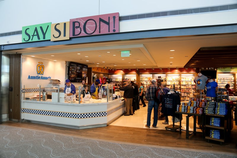 Picture of the Say Si Bon! shop on C Gates.