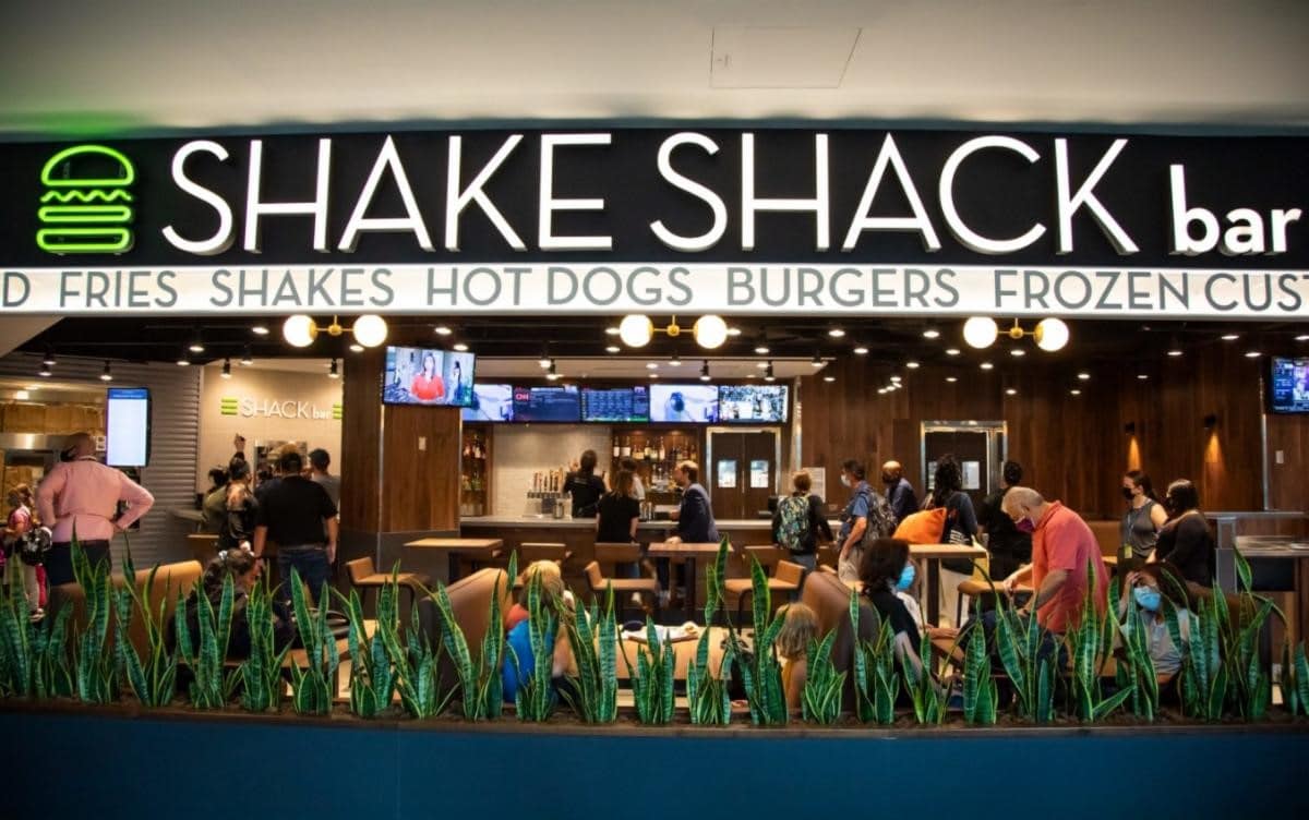 Picture of Shake Shack restaurant on B Gates.