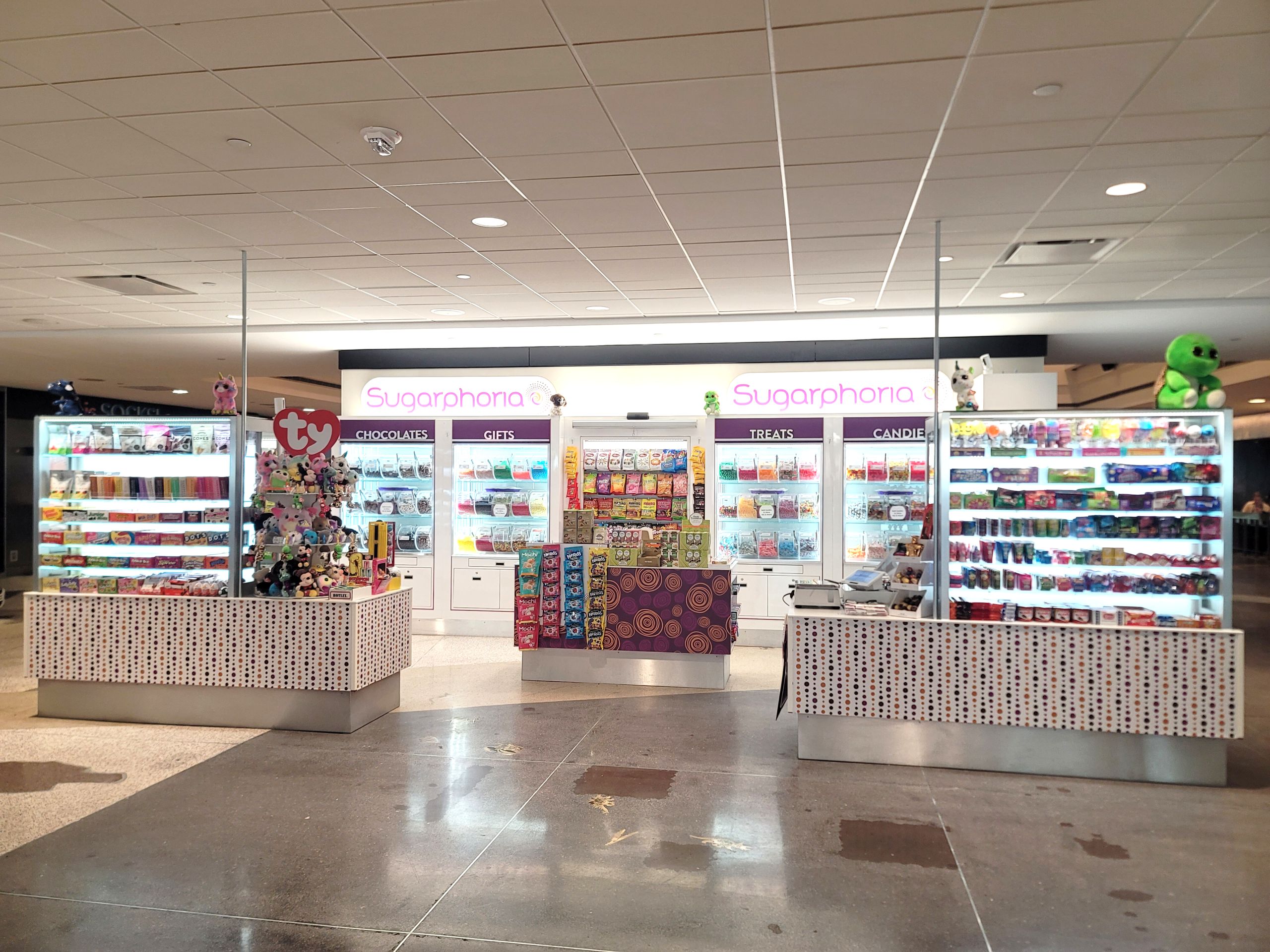 Sugarphoria kiosk on B Gates
